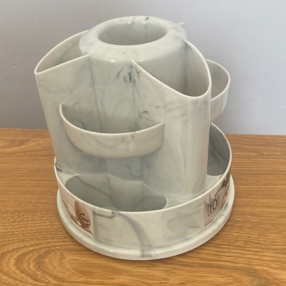10 compartment multi use revolving organizer faux marble look - Picture 4 of 12